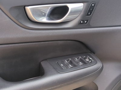 2024 Volvo S60 Core Dark Theme