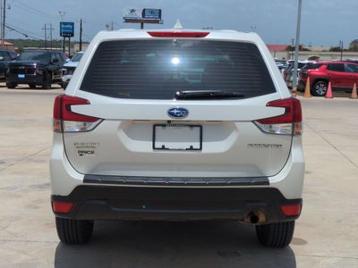 2019 Subaru Forester Base
