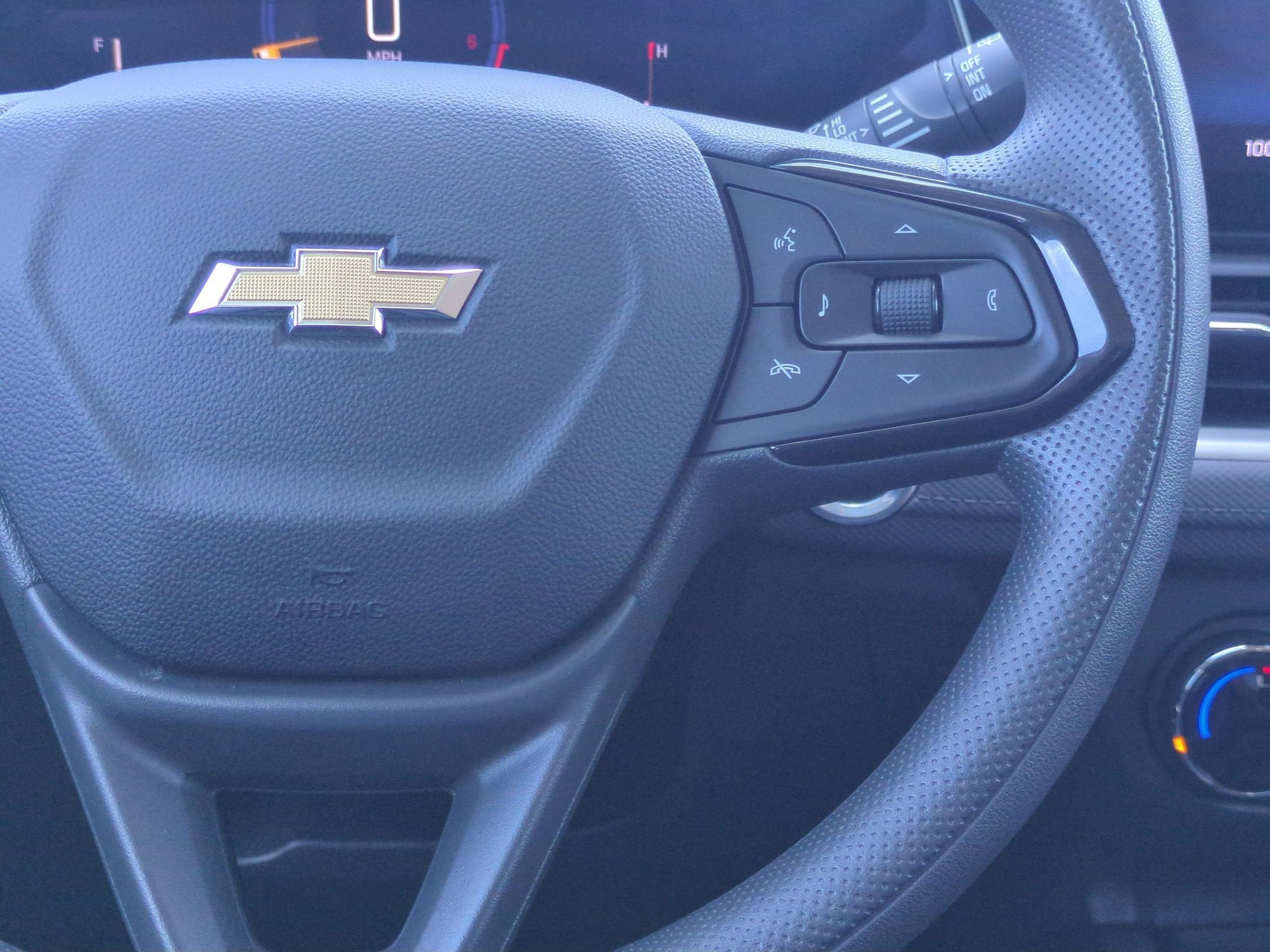 2024 Chevrolet Trailblazer LS