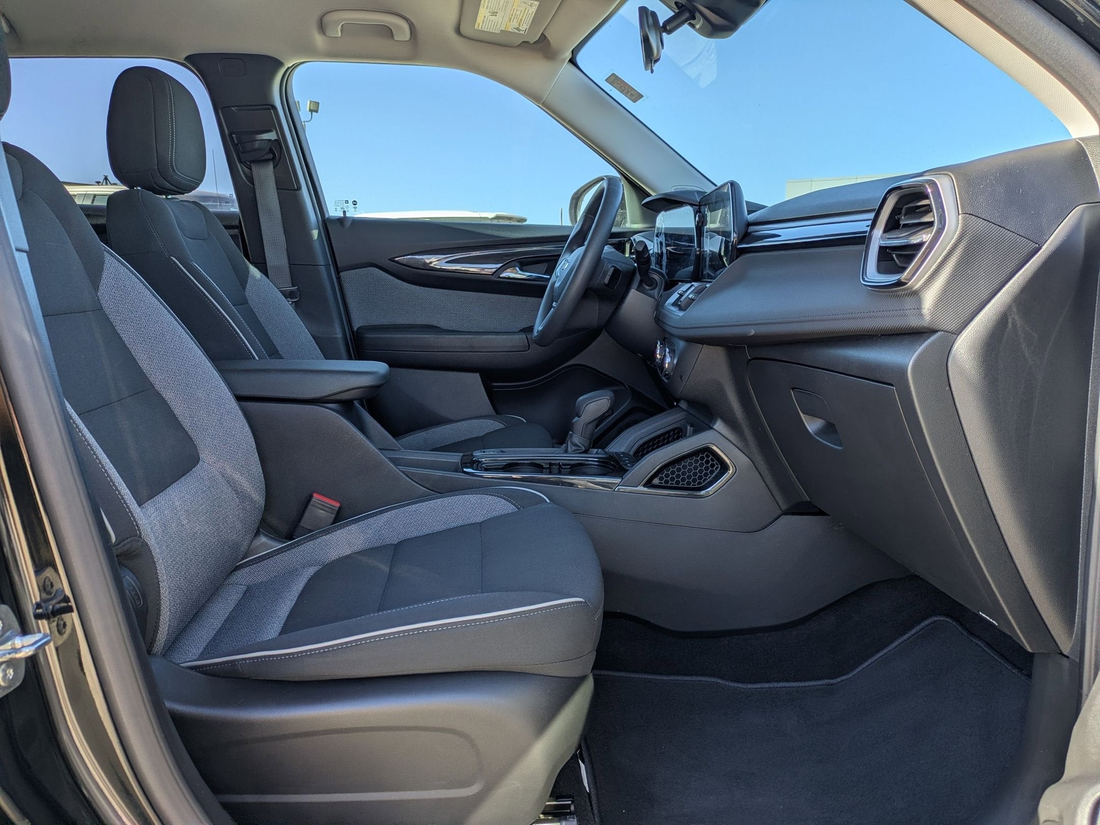 2024 Chevrolet Trailblazer LS