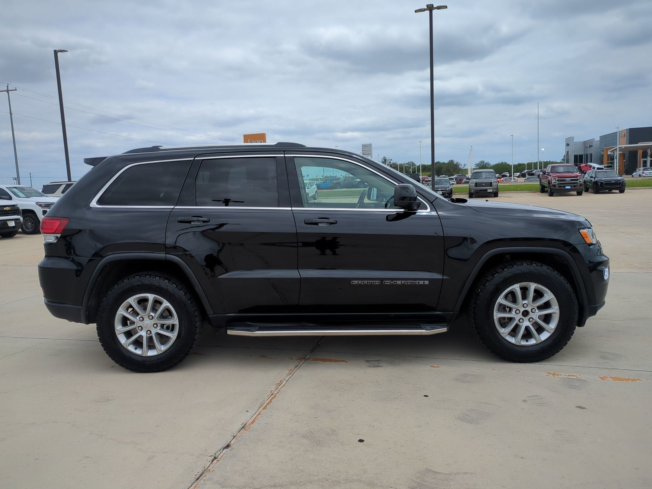 2021 Jeep Grand Cherokee Laredo E