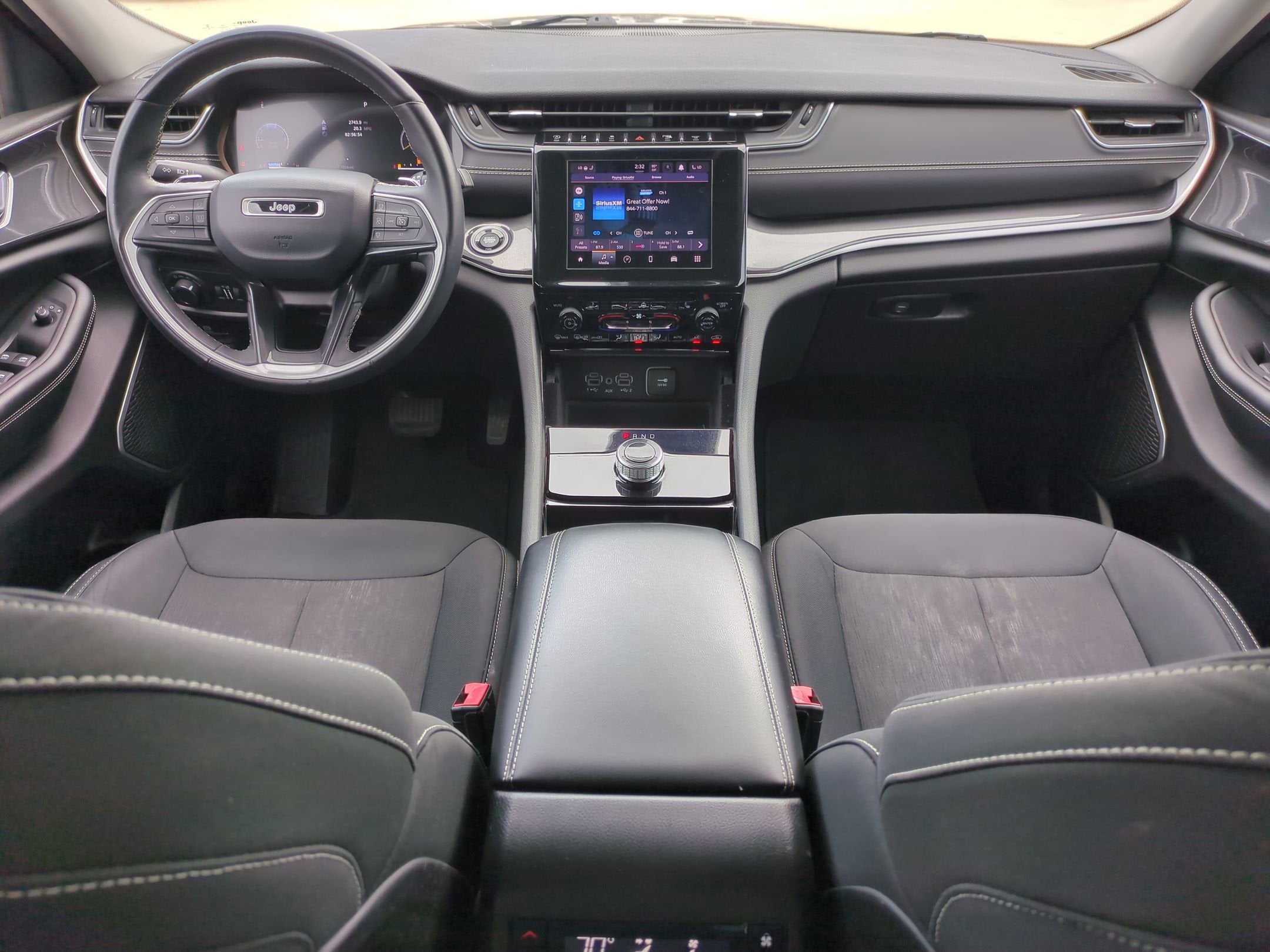 2022 Jeep Grand Cherokee L Laredo