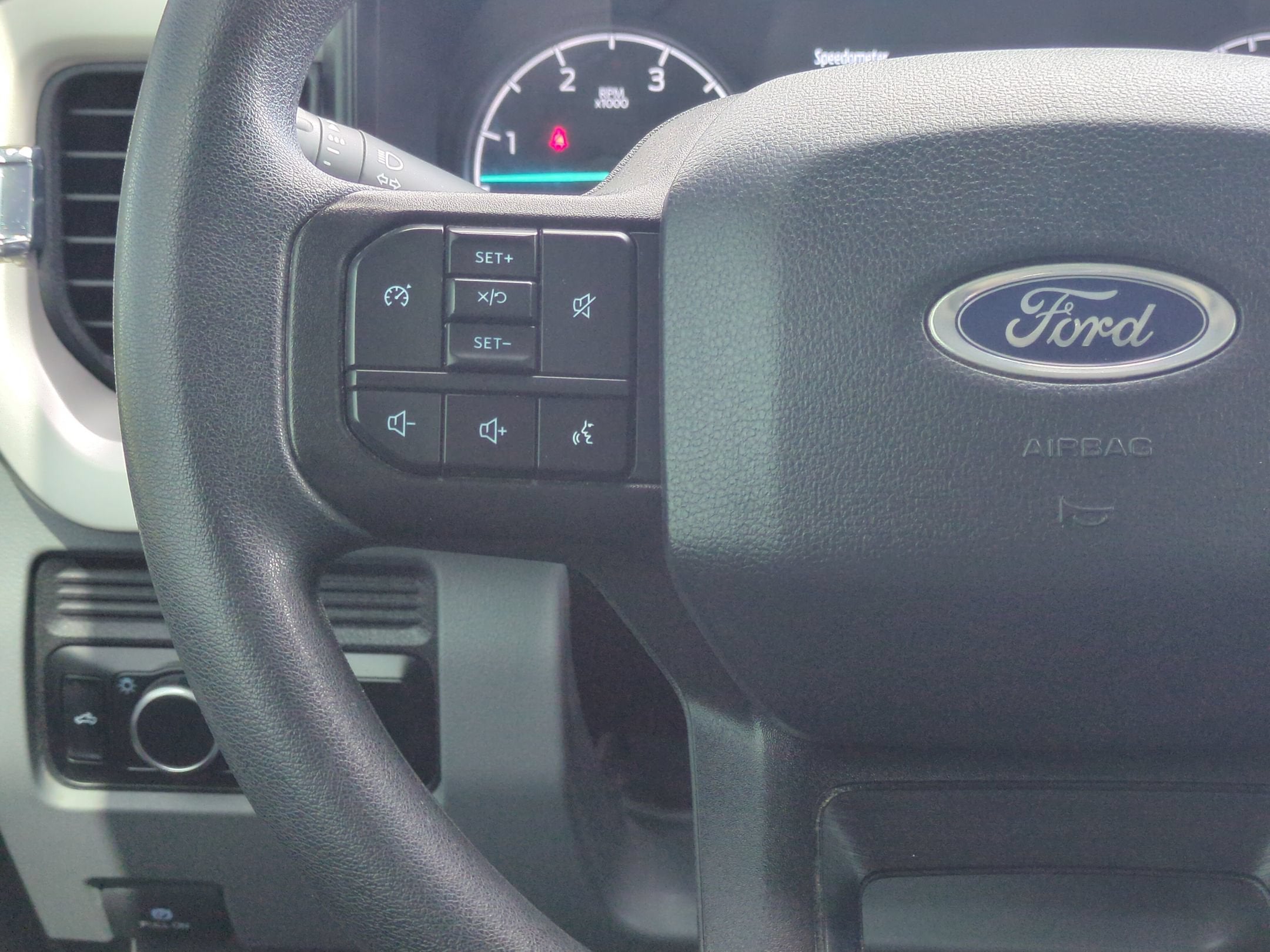 2024 Ford Super Duty F-250 SRW XL