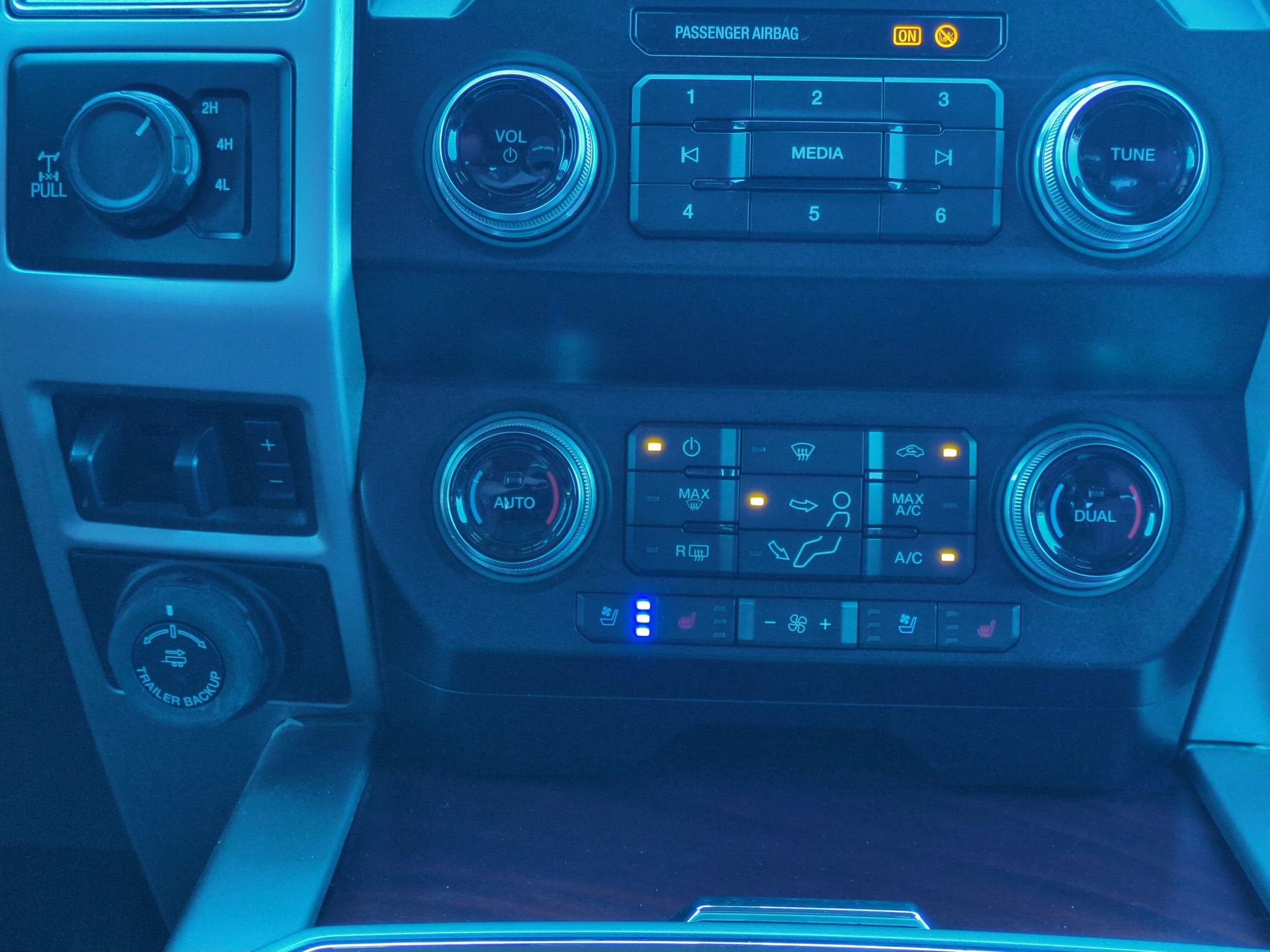 2020 Ford Super Duty F-350 SRW XL