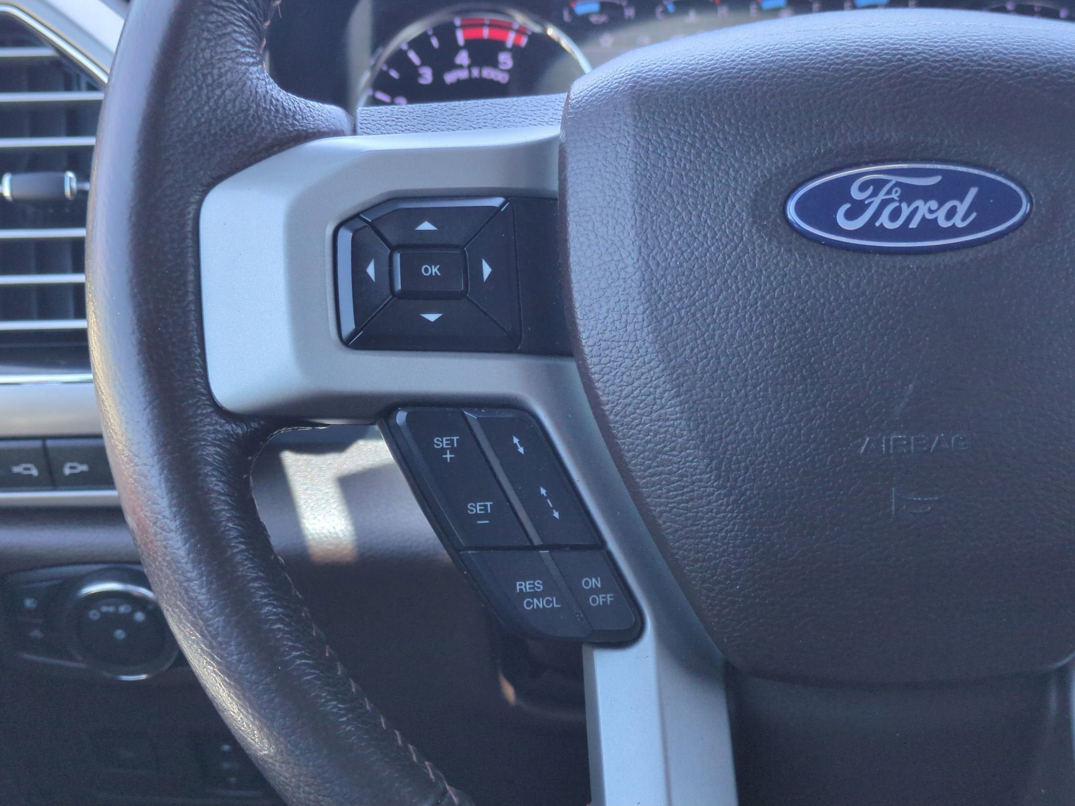 2020 Ford Super Duty F-350 SRW XL