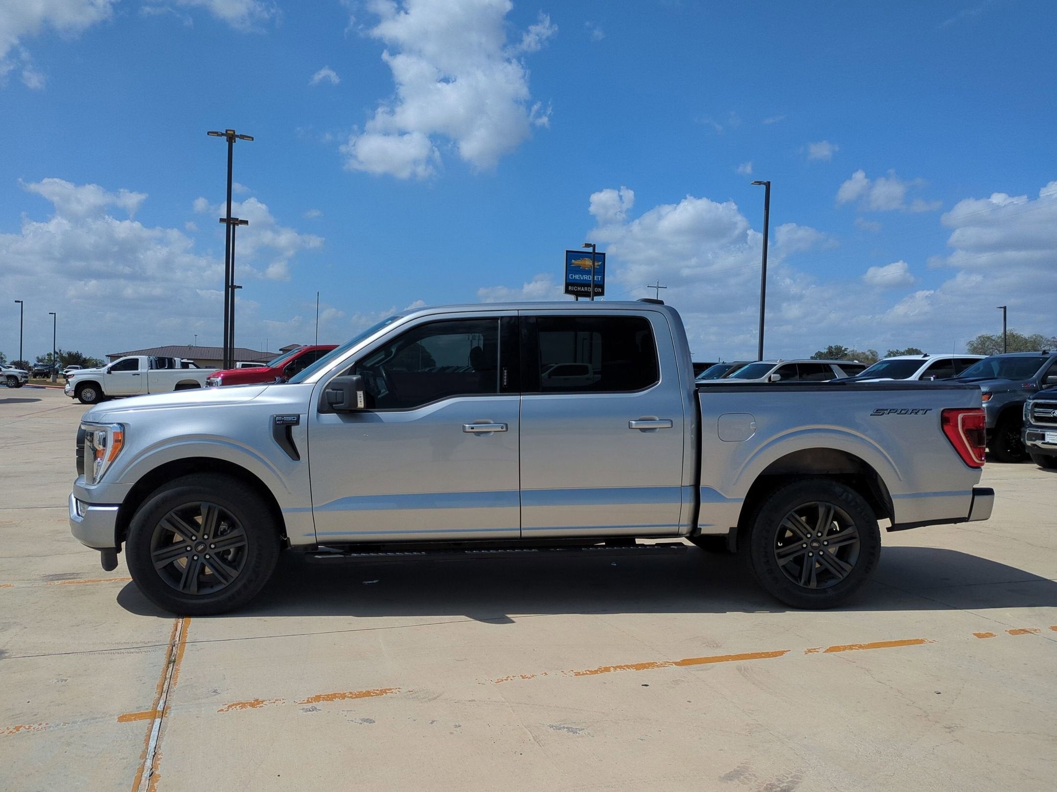 2022 Ford F-150 XL