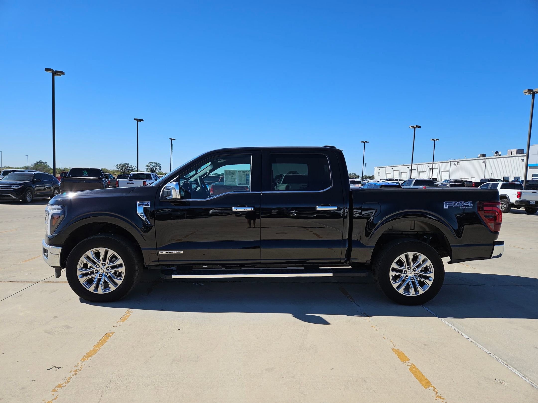 2025 Ford F-150 LARIAT