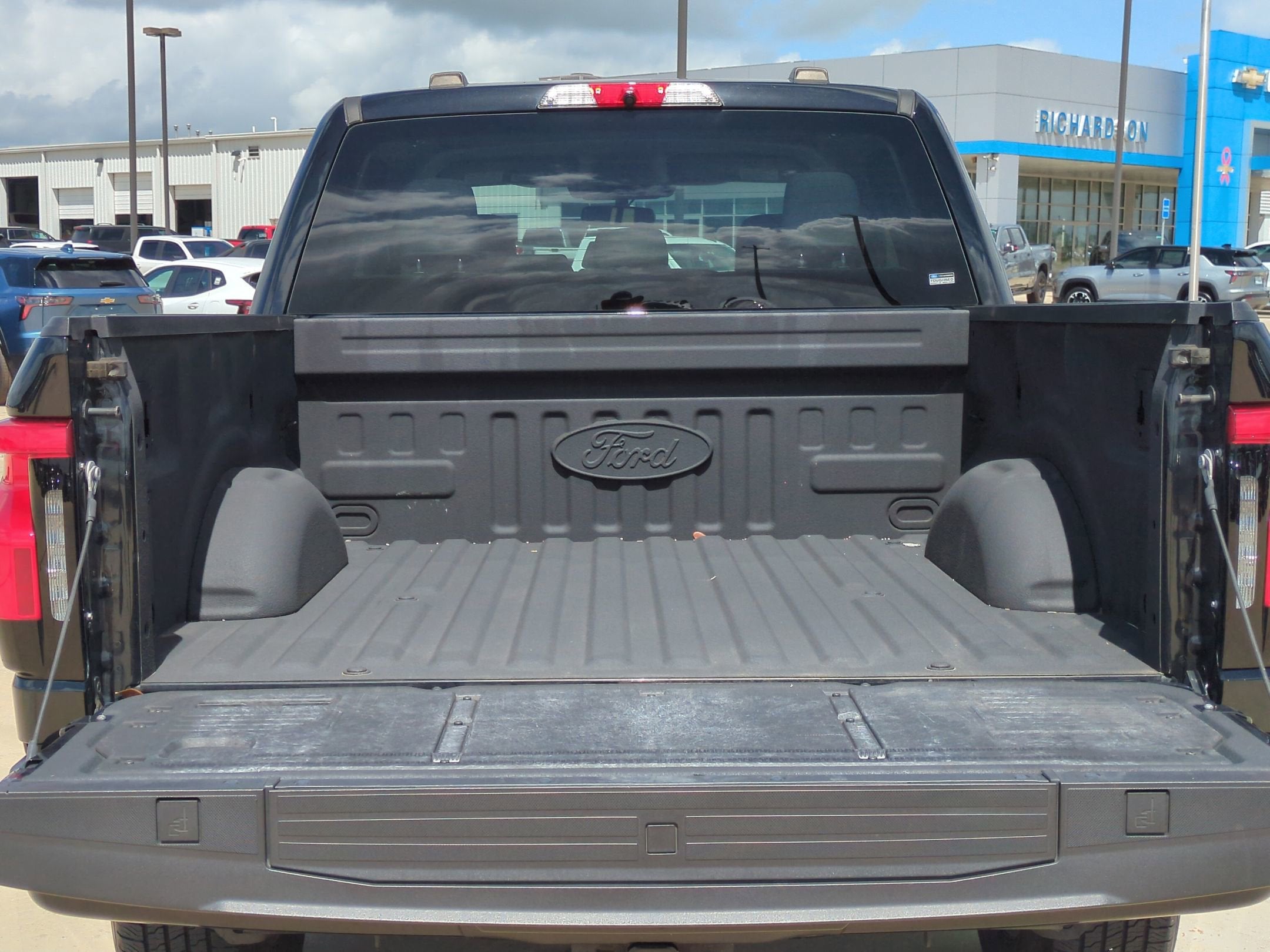 2023 Ford F-150 Lightning Pro