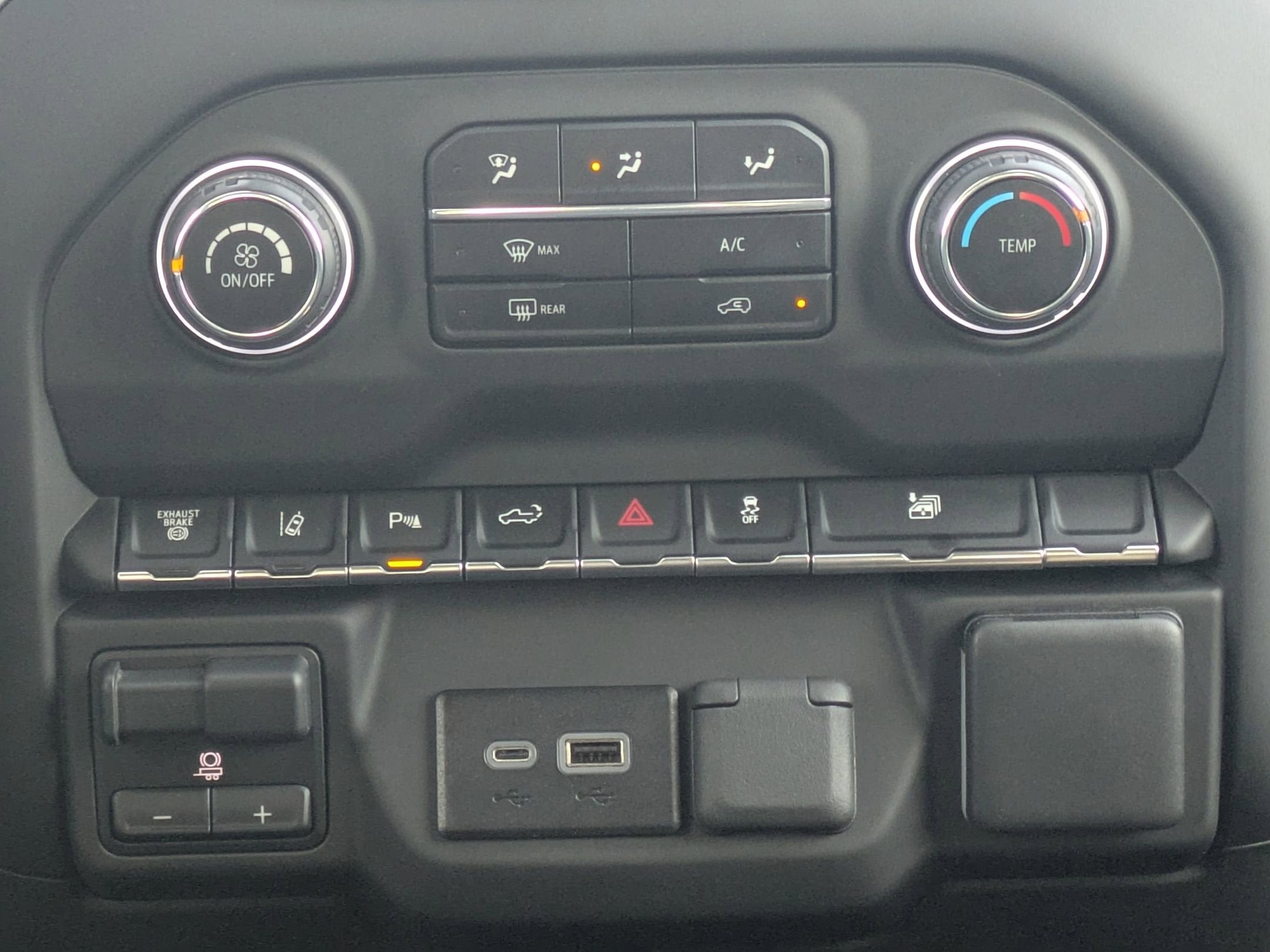 2025 Chevrolet Silverado 2500 HD Custom