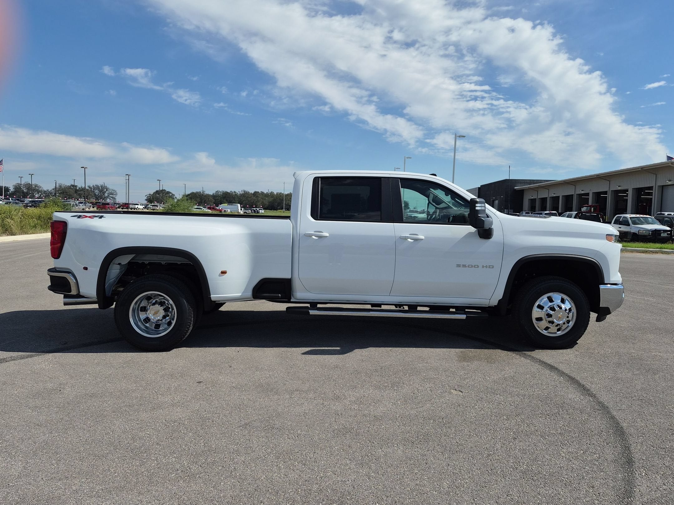2026 Chevrolet Silverado 3500 HD LT DRW