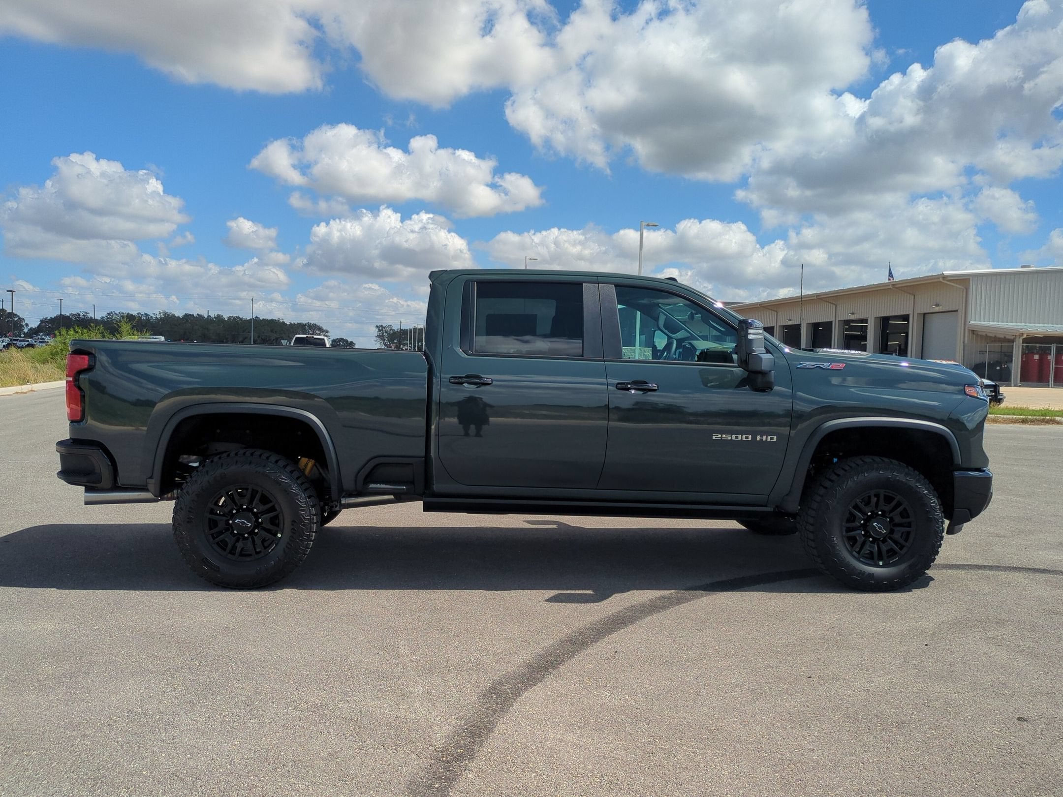 2026 Chevrolet Silverado 2500 HD ZR2