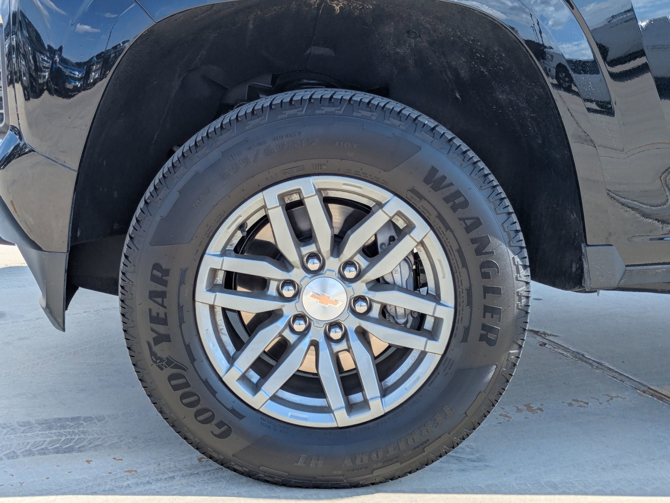 2025 Chevrolet Colorado WT/LT