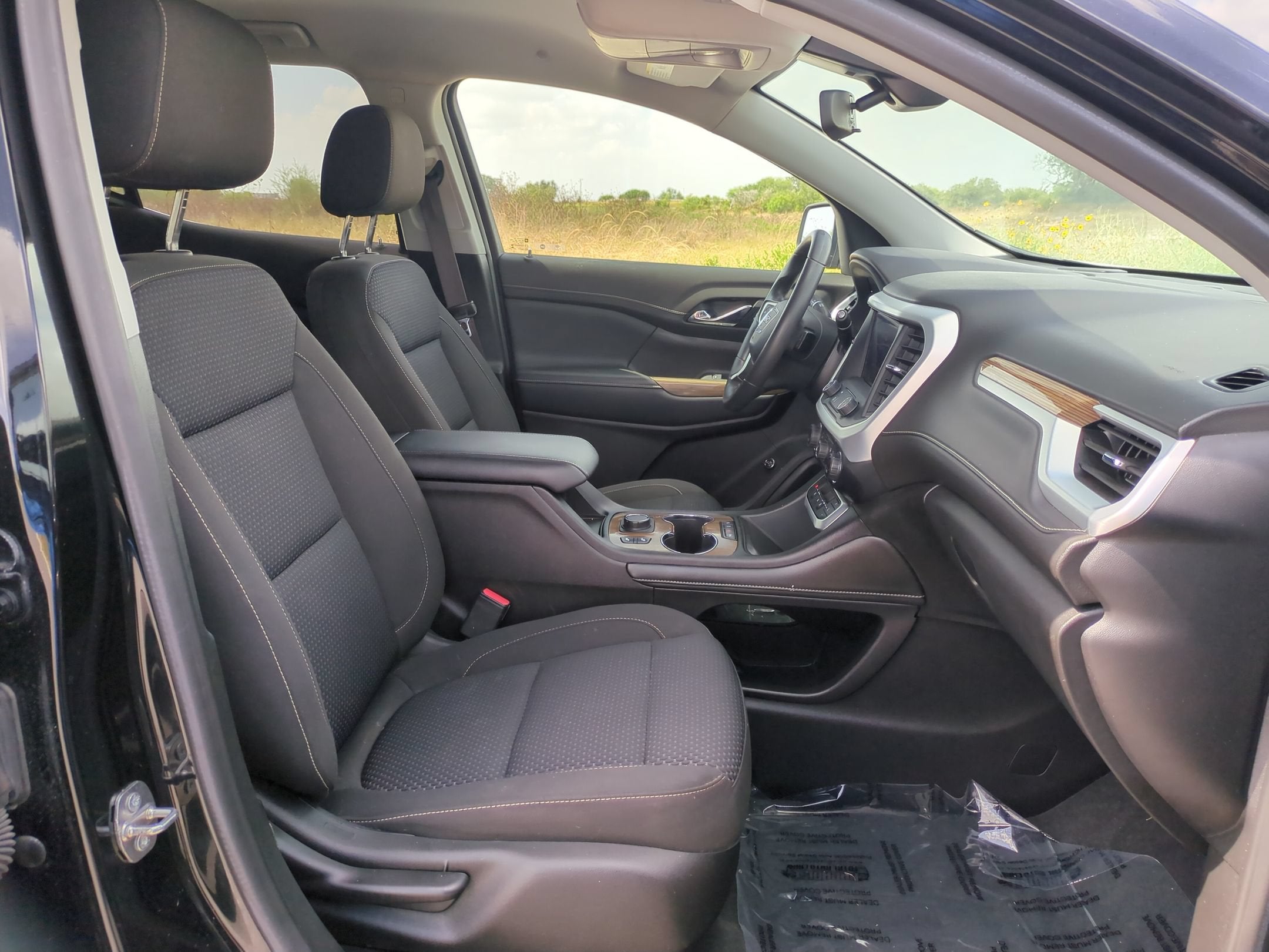 2022 GMC Acadia SLE