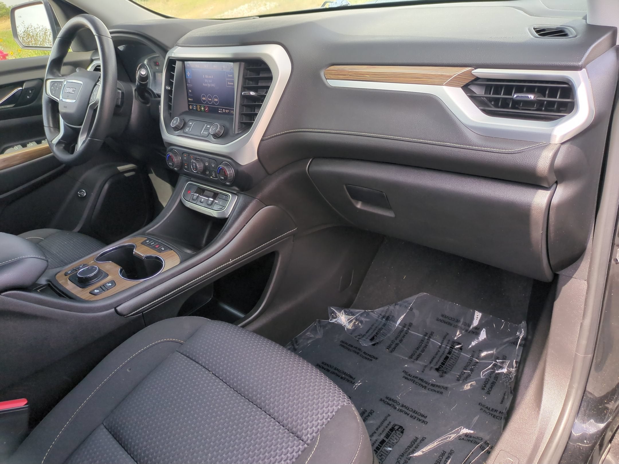 2022 GMC Acadia SLE