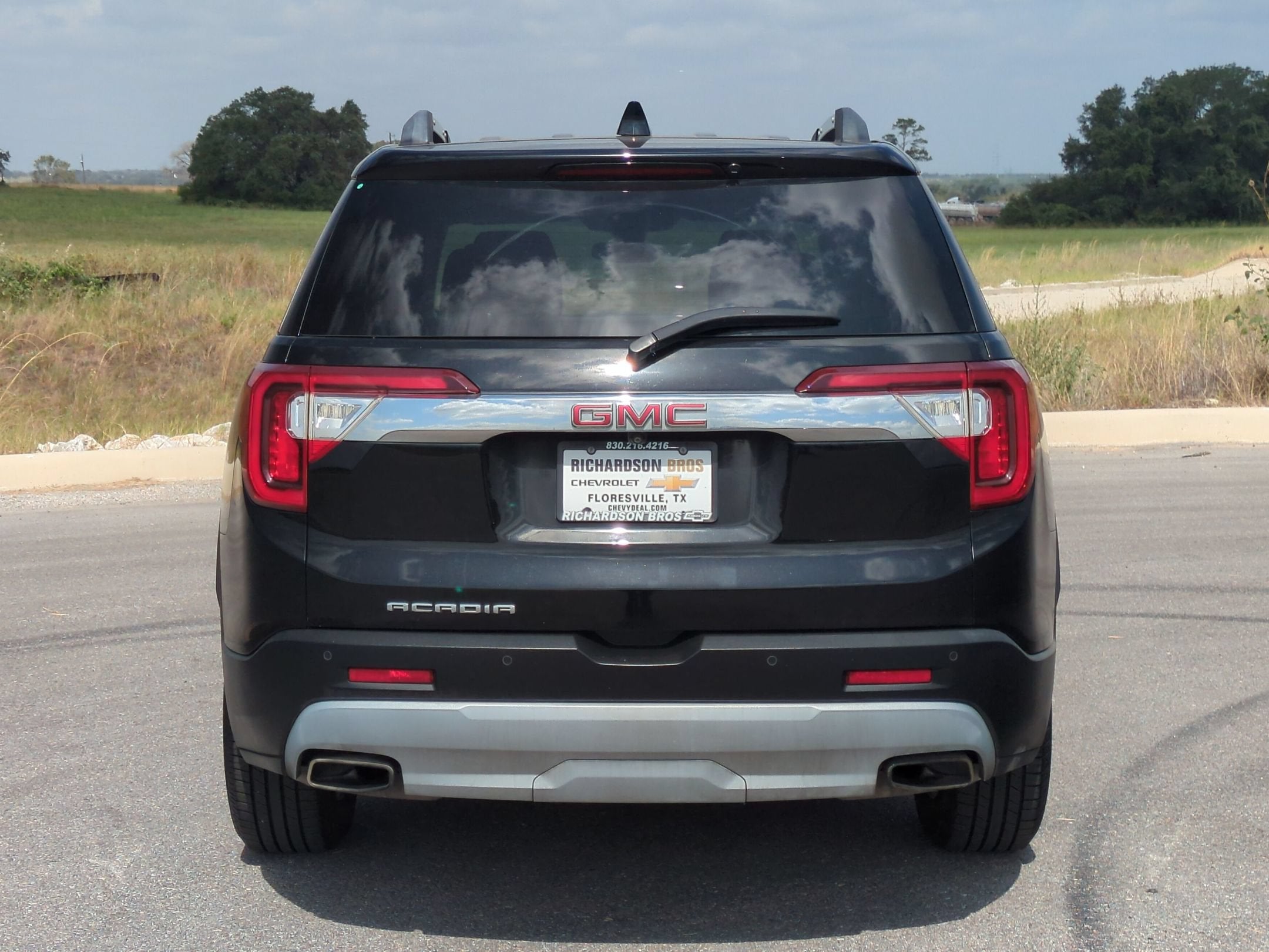 2022 GMC Acadia SLE