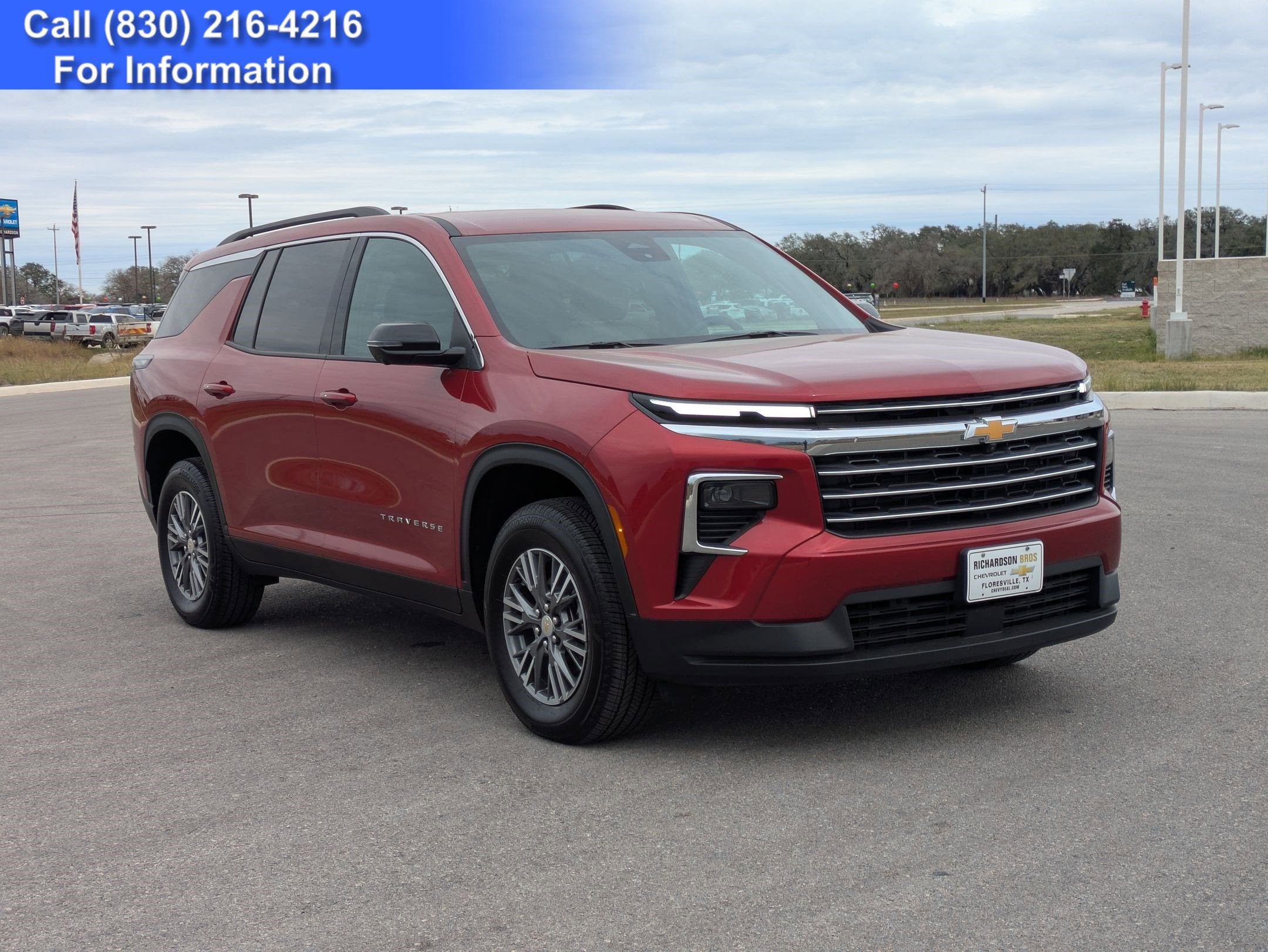 2025 Chevrolet Traverse LT