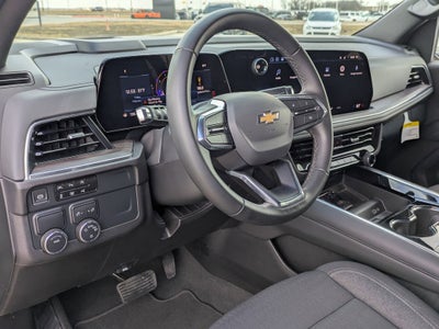 2025 Chevrolet Suburban LS