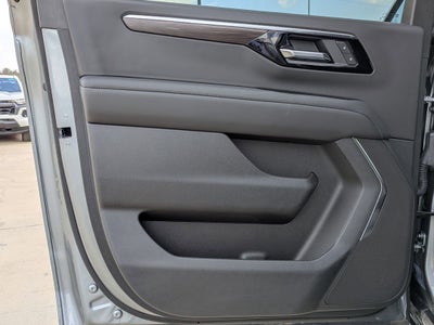 2025 Chevrolet Suburban LS