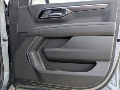 2025 Chevrolet Suburban LS