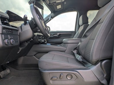 2025 Chevrolet Suburban LS