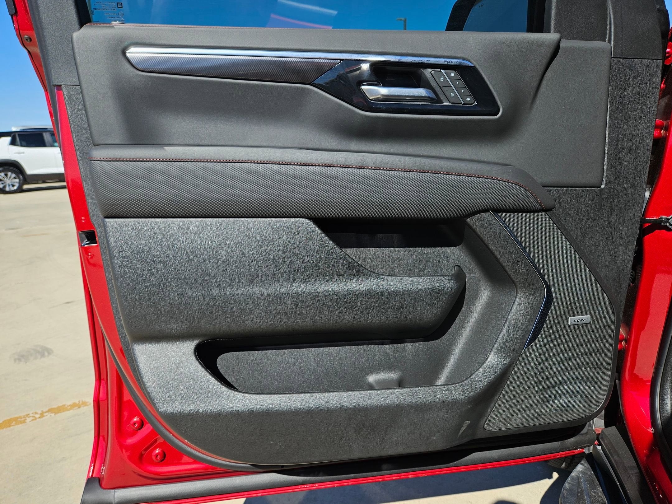 2025 Chevrolet Tahoe RST