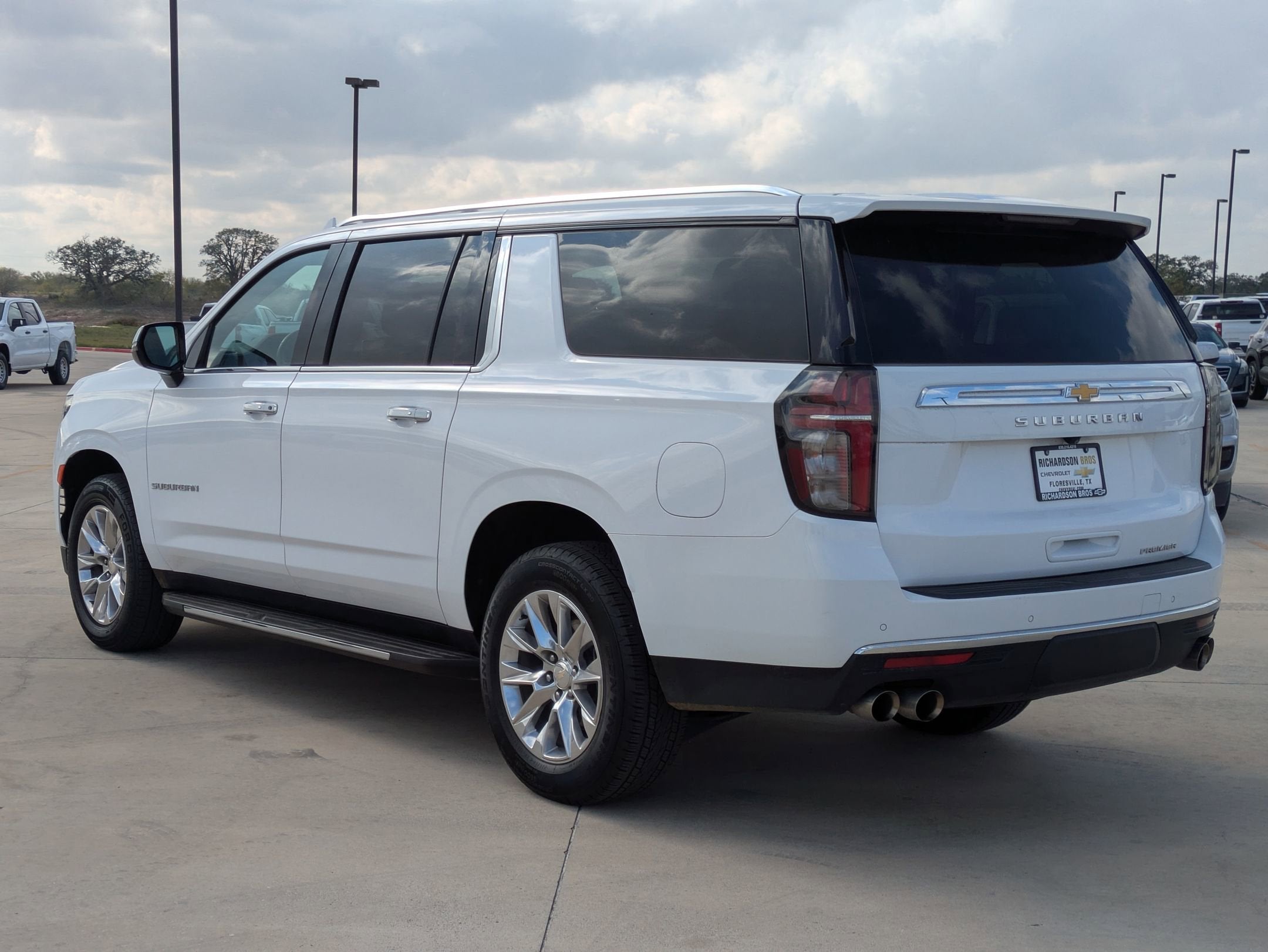 2023 Chevrolet Suburban Premier