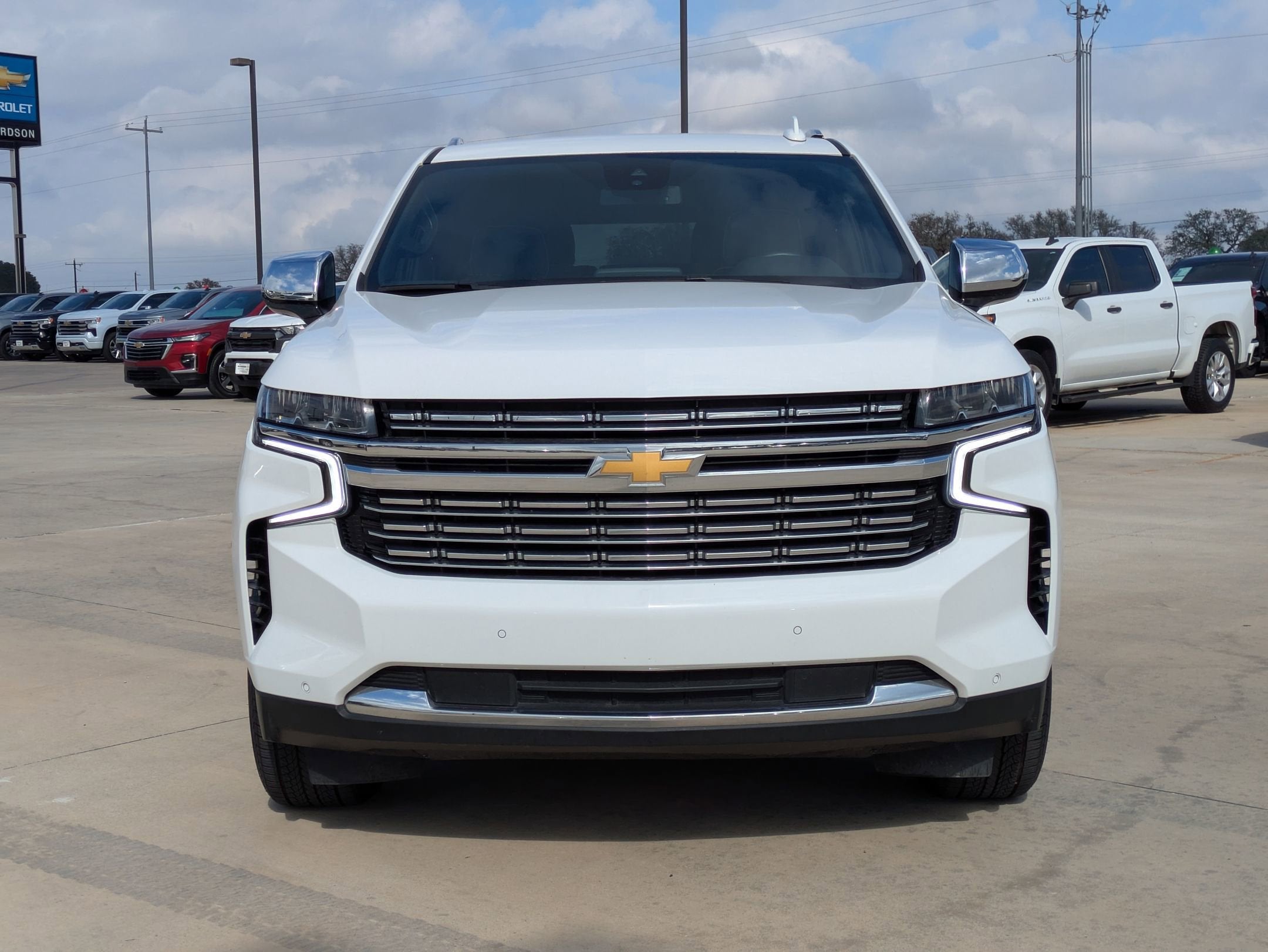 2023 Chevrolet Suburban Premier