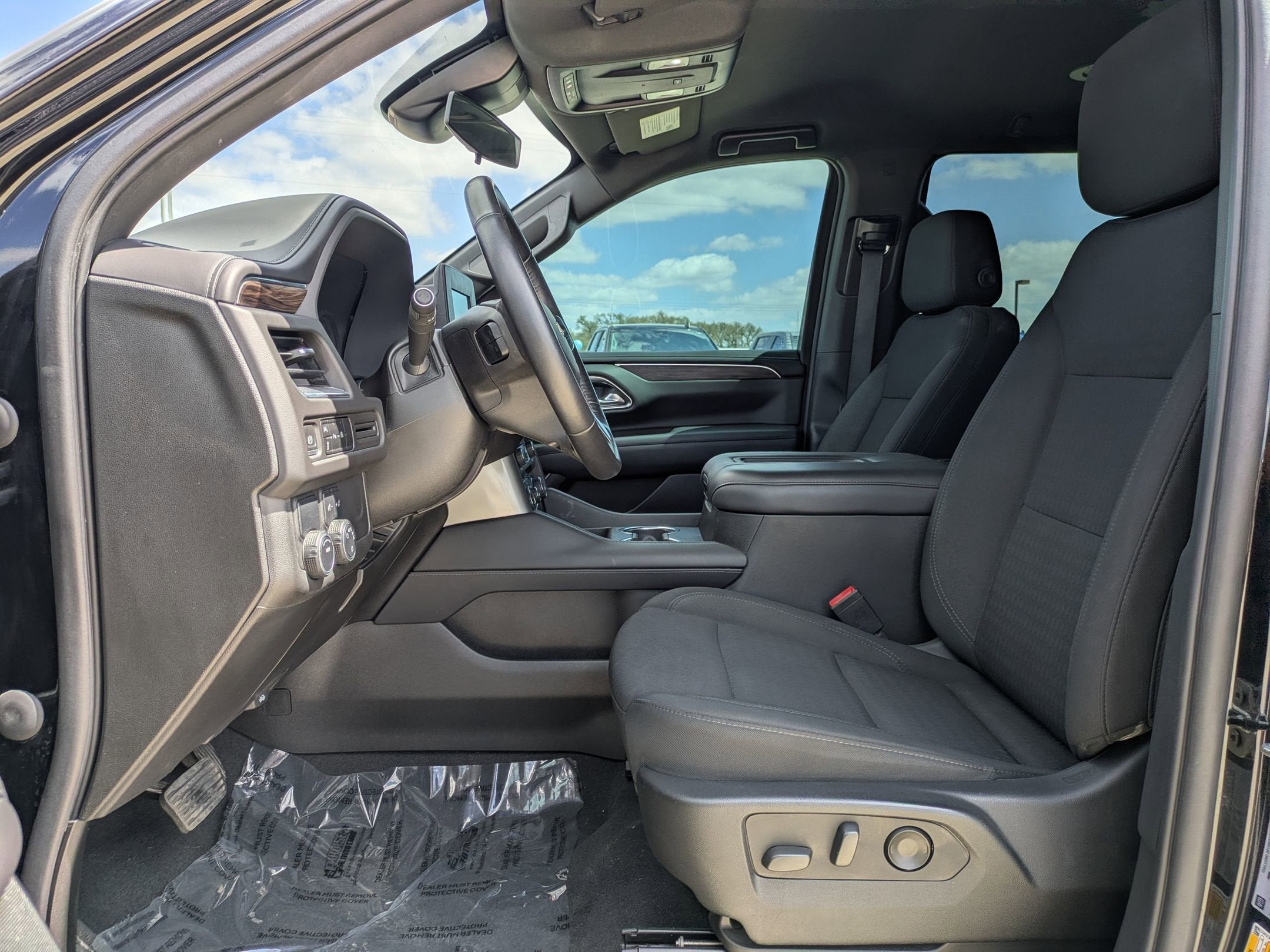 2023 Chevrolet Tahoe LS