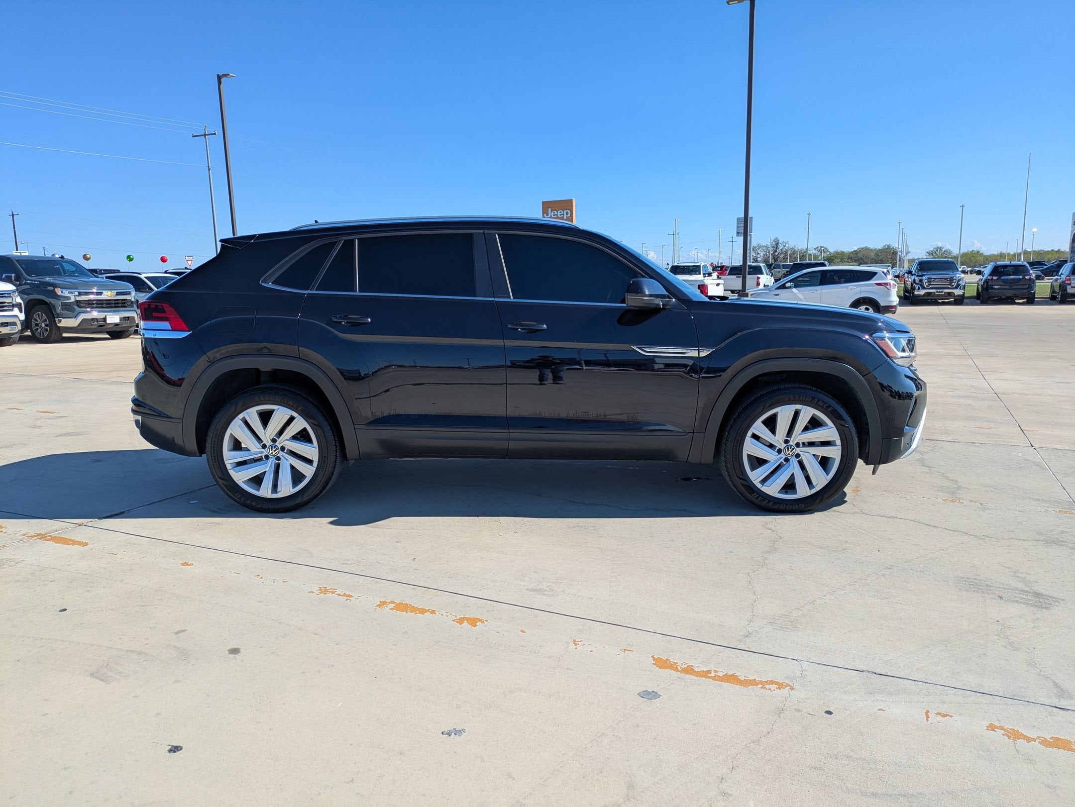 2023 Volkswagen Atlas Cross Sport 3.6L V6 SE w/Technology