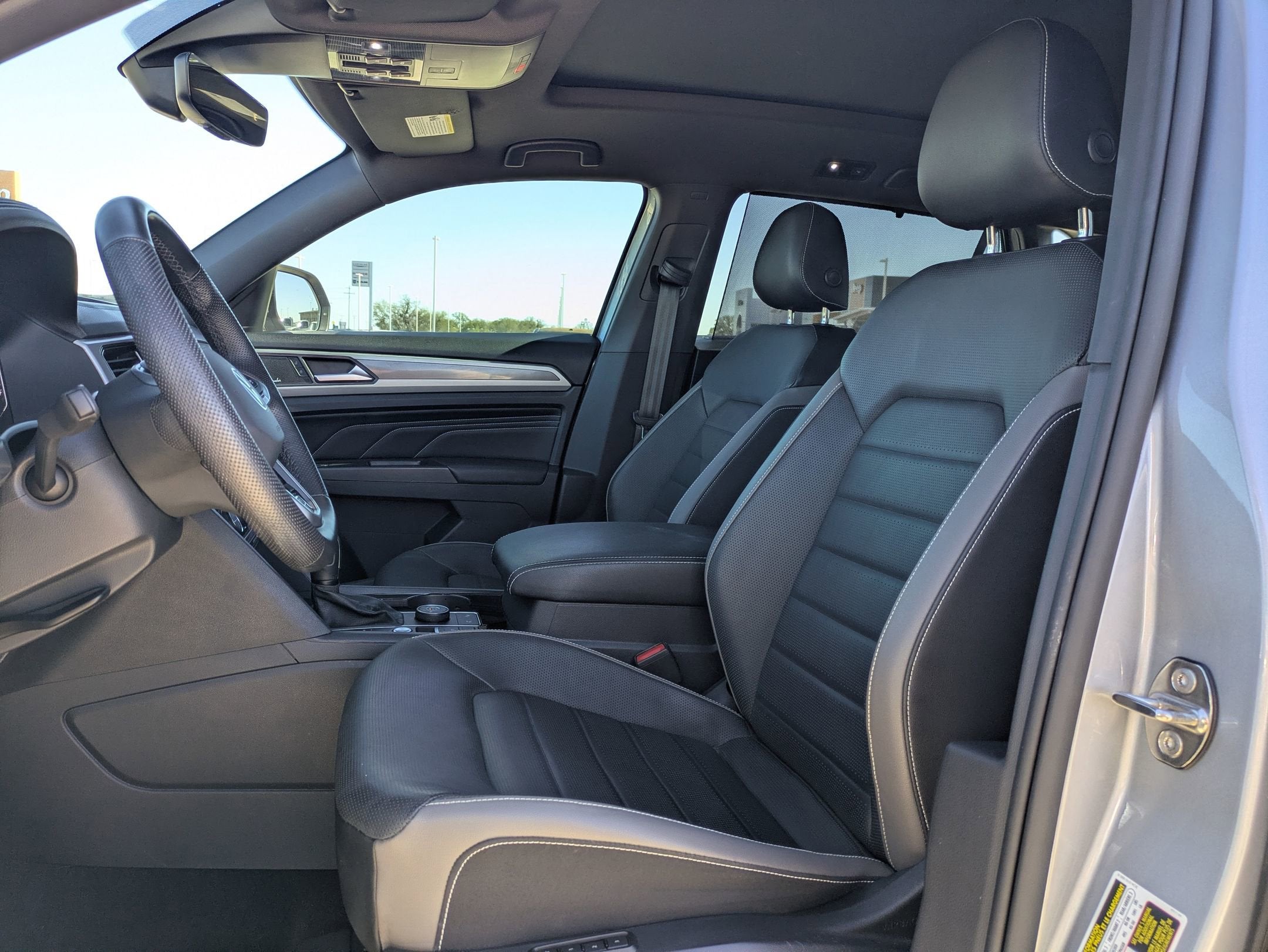 2020 Volkswagen Atlas Cross Sport 3.6L V6 SEL Premium R-Line