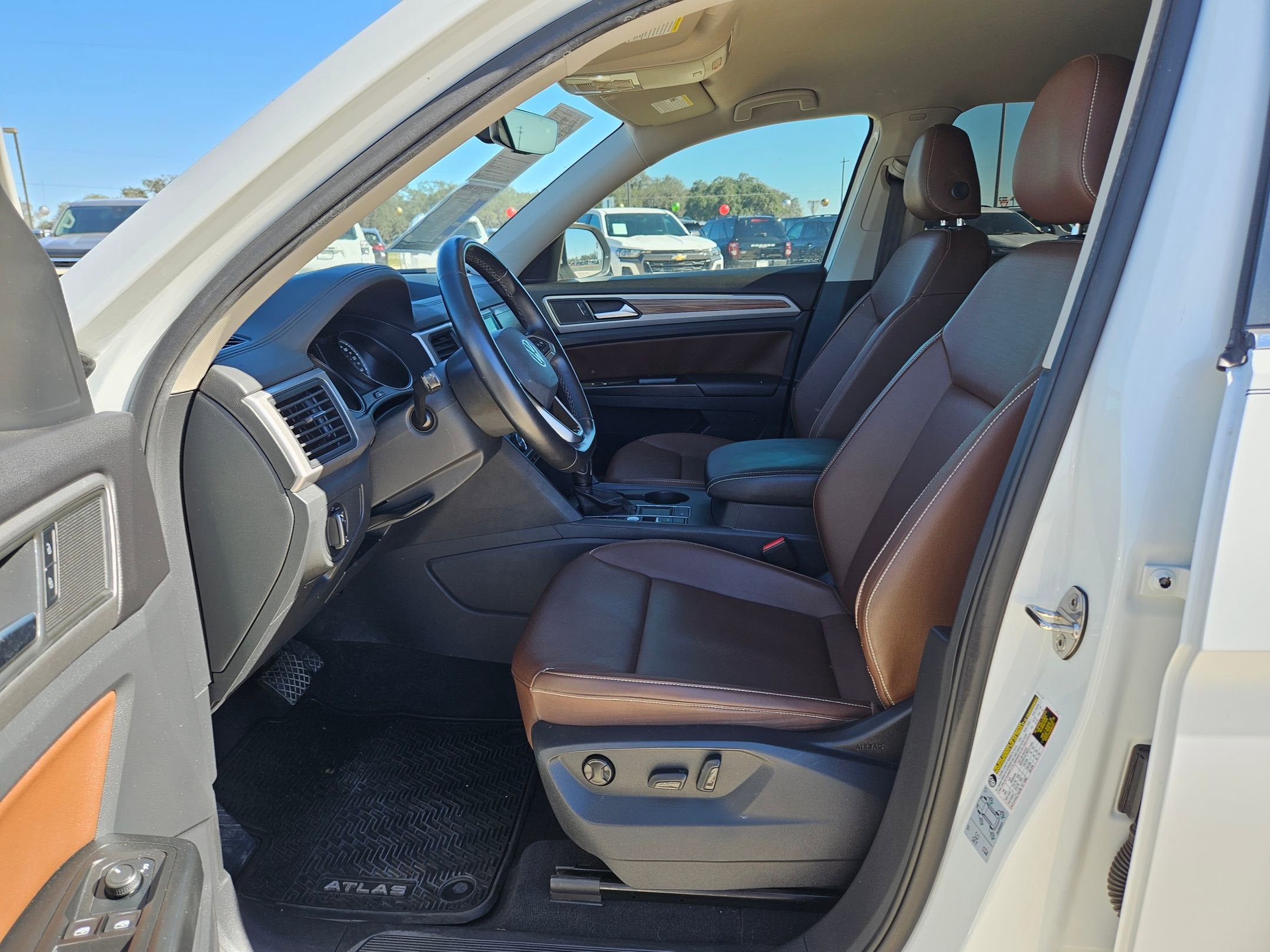 2021 Volkswagen Atlas 3.6L V6 SE w/Technology