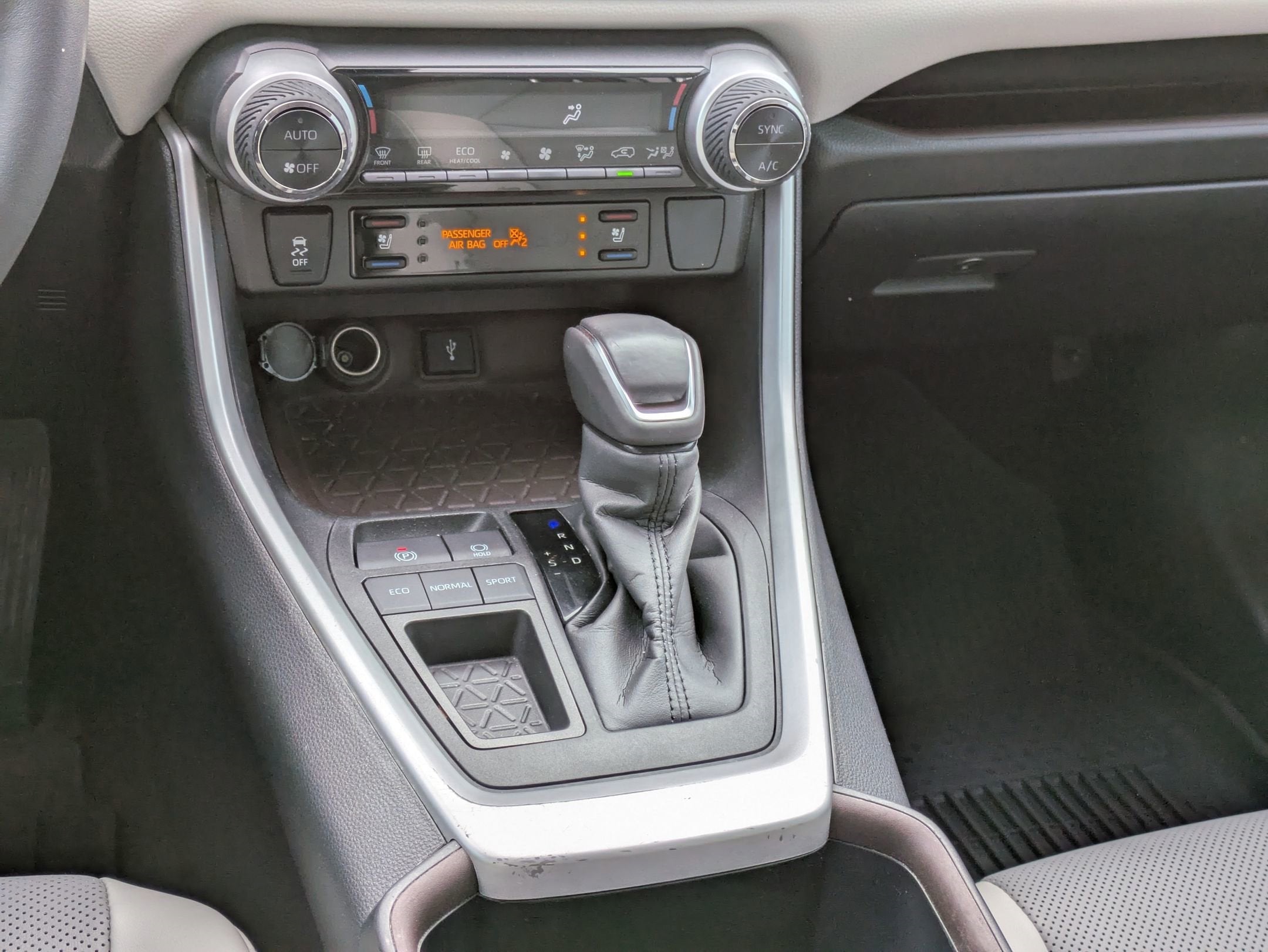 2022 Toyota RAV4 Limited