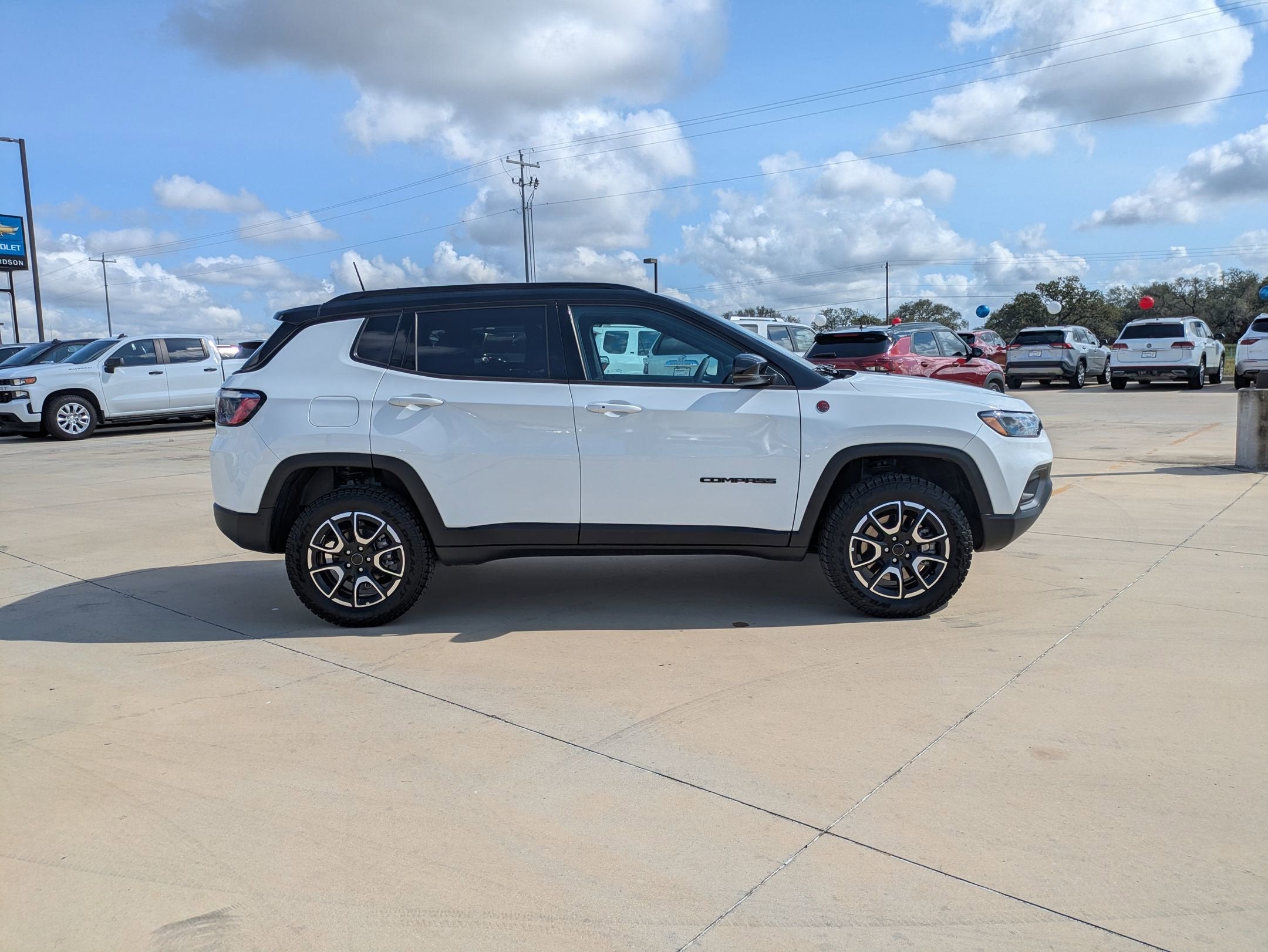 2025 Jeep Compass Trailhawk