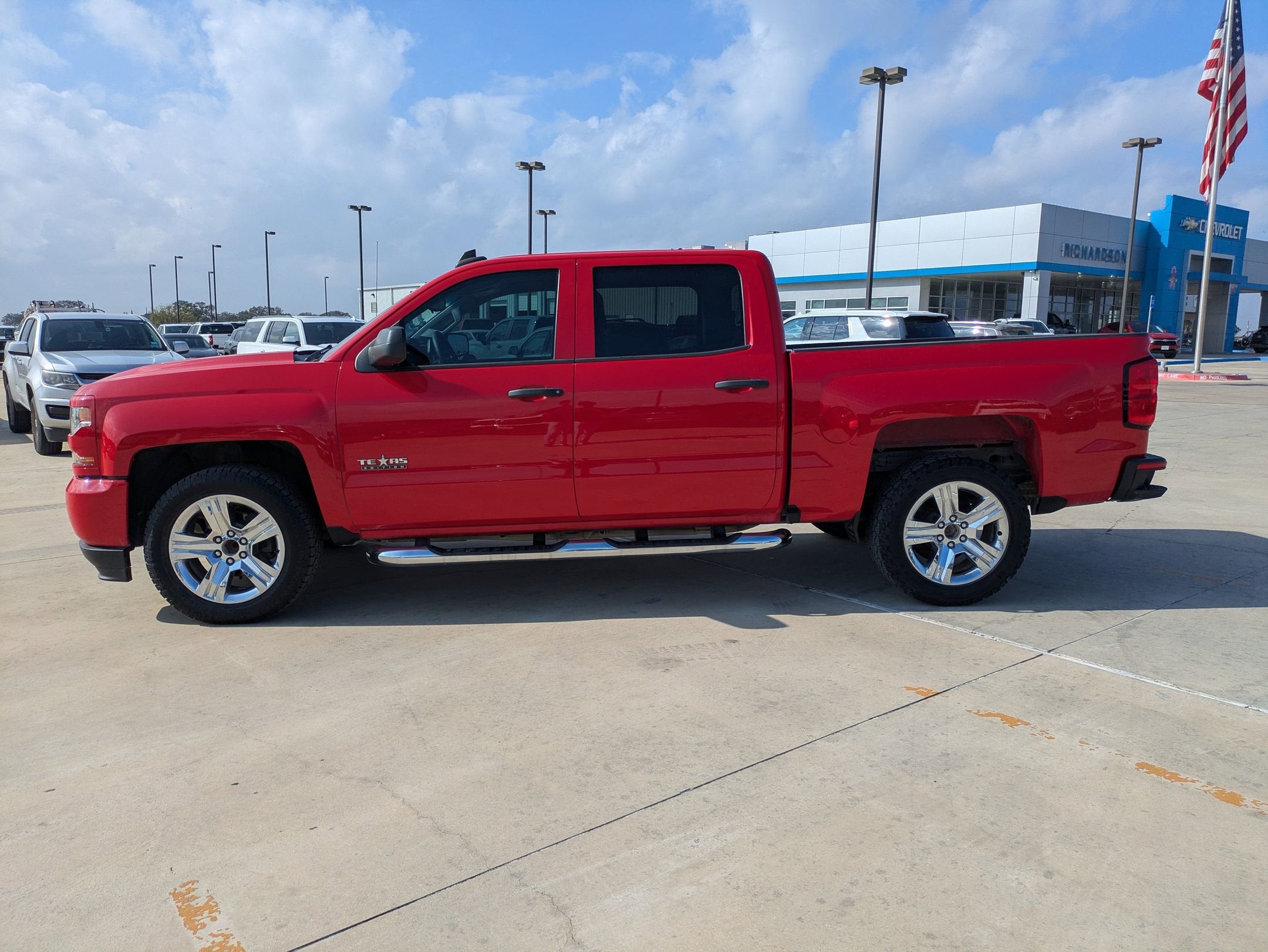2018 Chevrolet Silverado 1500 Custom