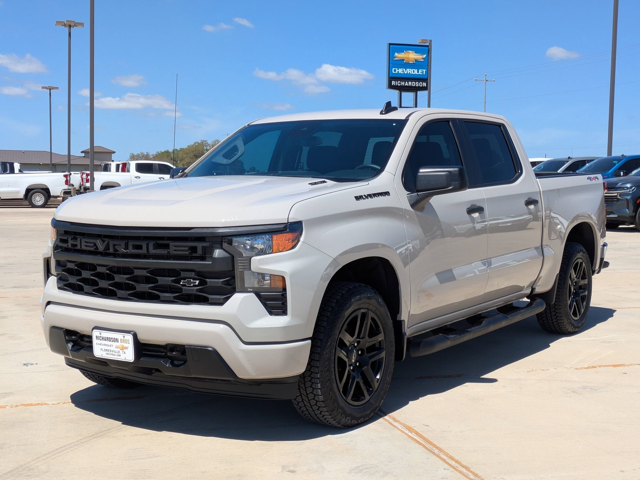 2026 Chevrolet Silverado 1500 Custom