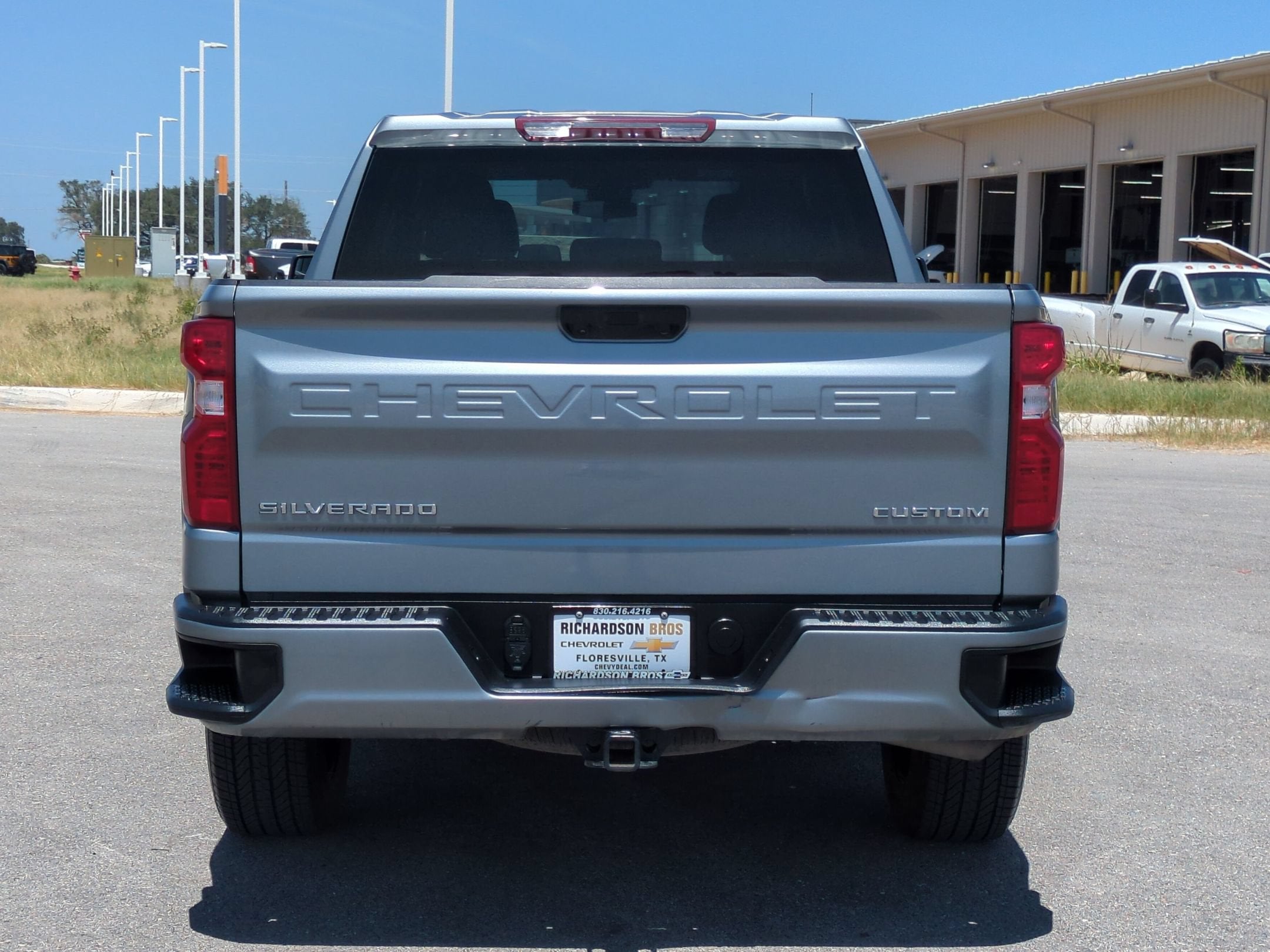 2025 Chevrolet Silverado 1500 Custom