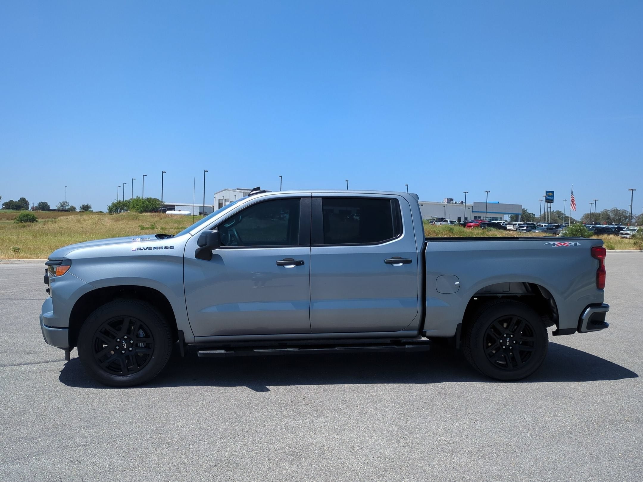 2025 Chevrolet Silverado 1500 Custom