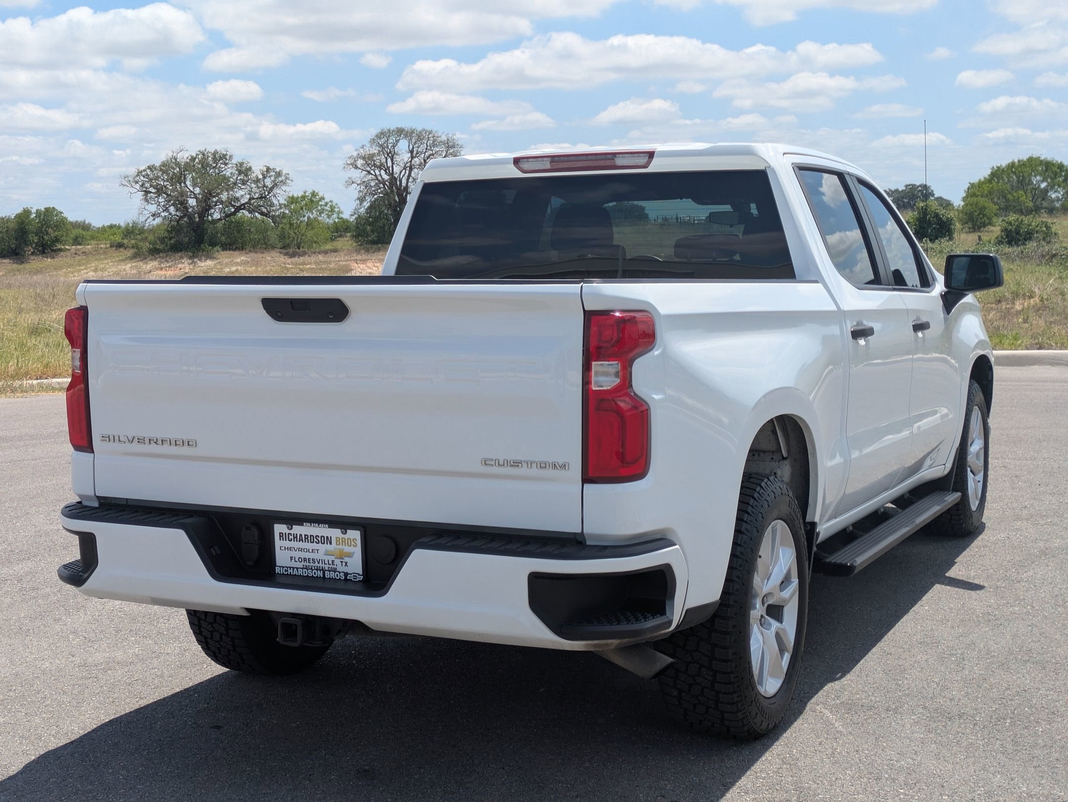 2022 Chevrolet Silverado 1500 LTD Custom
