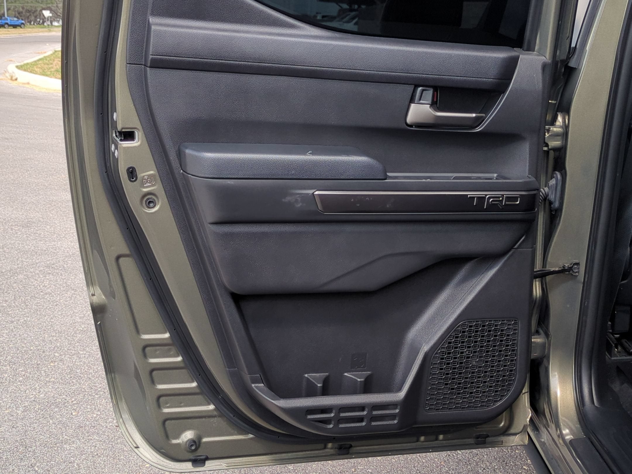 2025 Toyota Tacoma 4WD SR