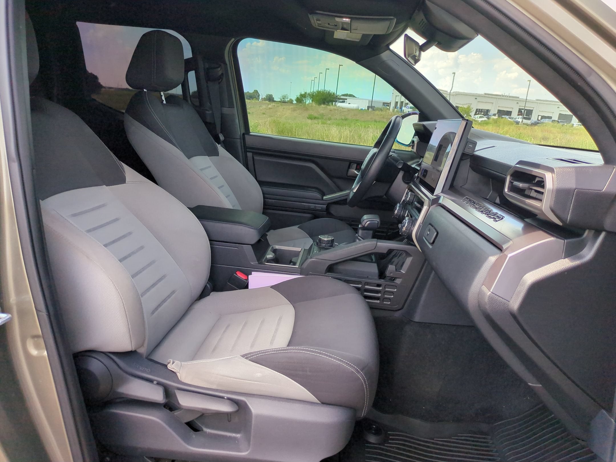 2025 Toyota Tacoma 4WD SR