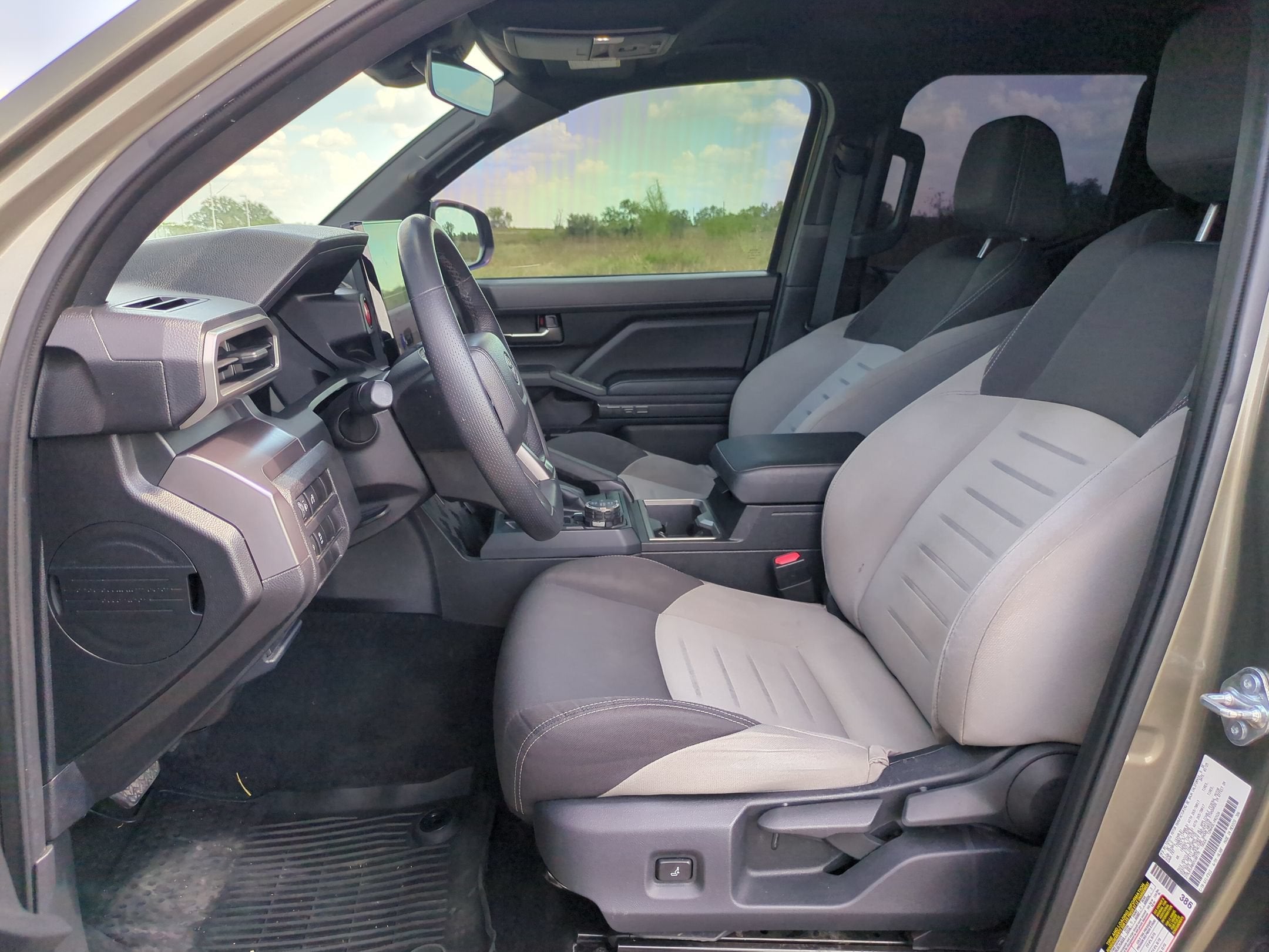 2025 Toyota Tacoma 4WD SR