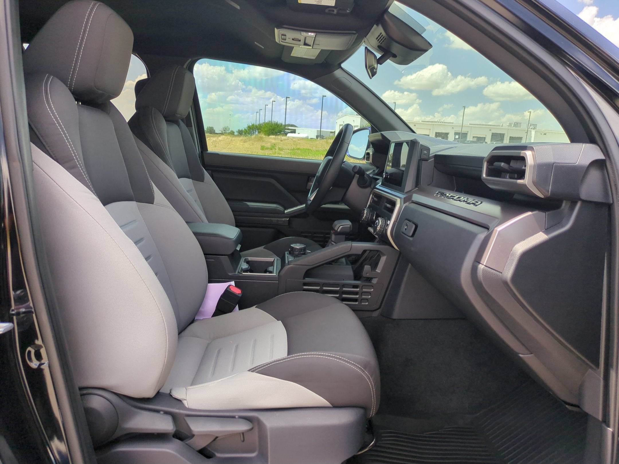 2025 Toyota Tacoma 4WD SR