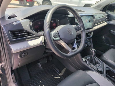 2022 Volkswagen Taos SEL