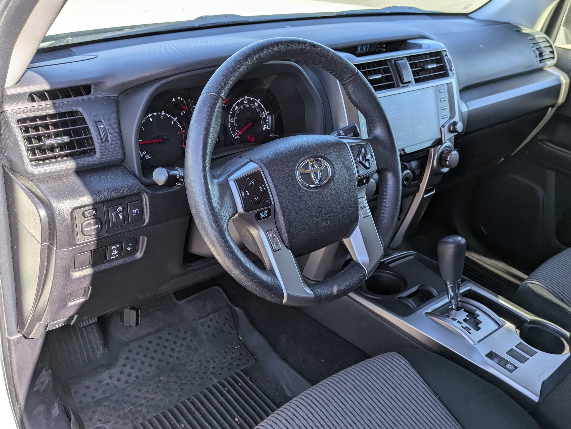 2023 Toyota 4Runner SR5