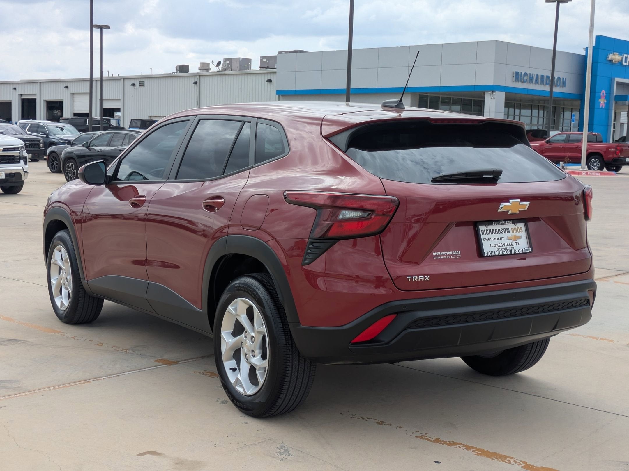 2025 Chevrolet Trax LS