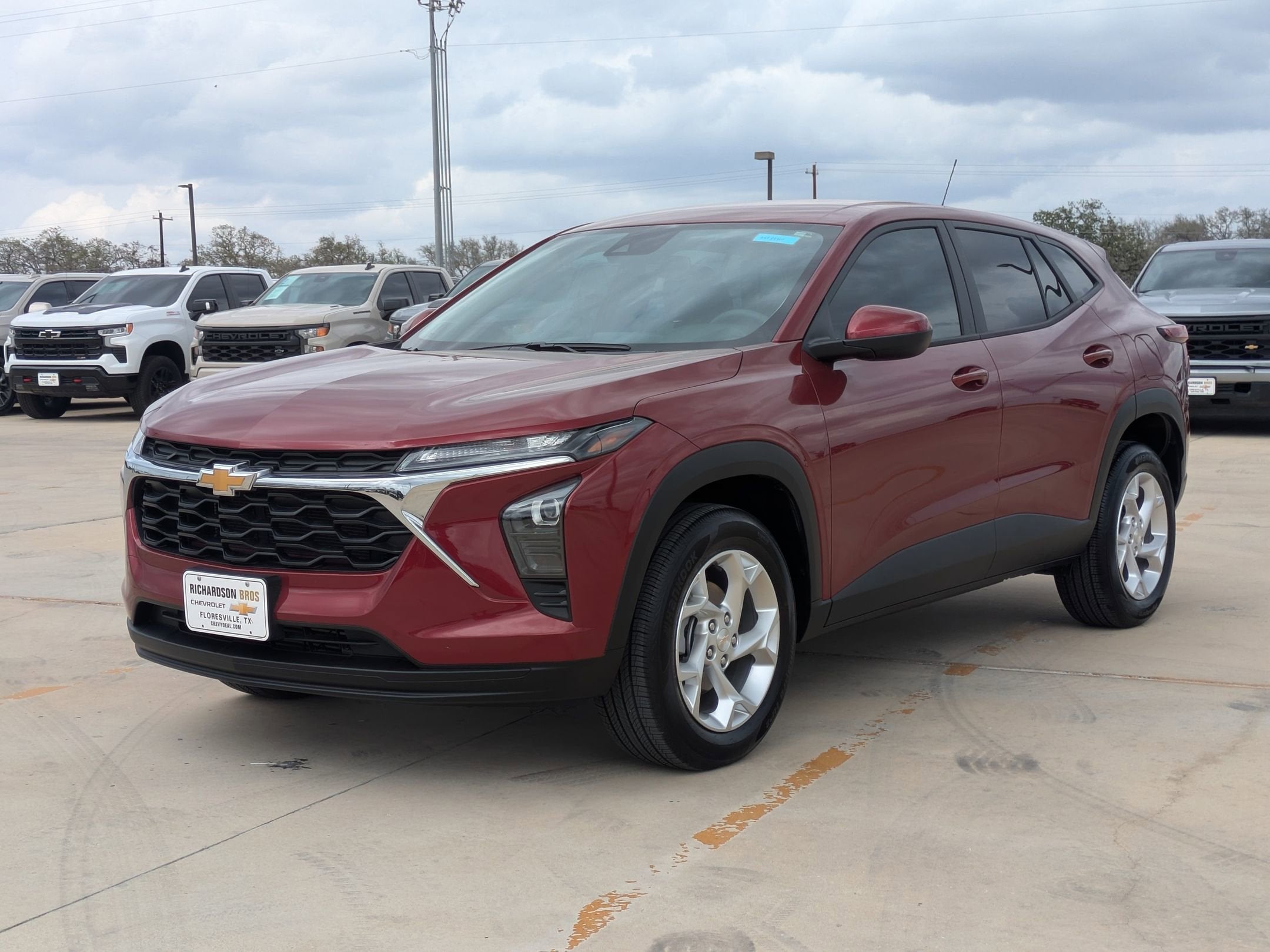 2025 Chevrolet Trax LS