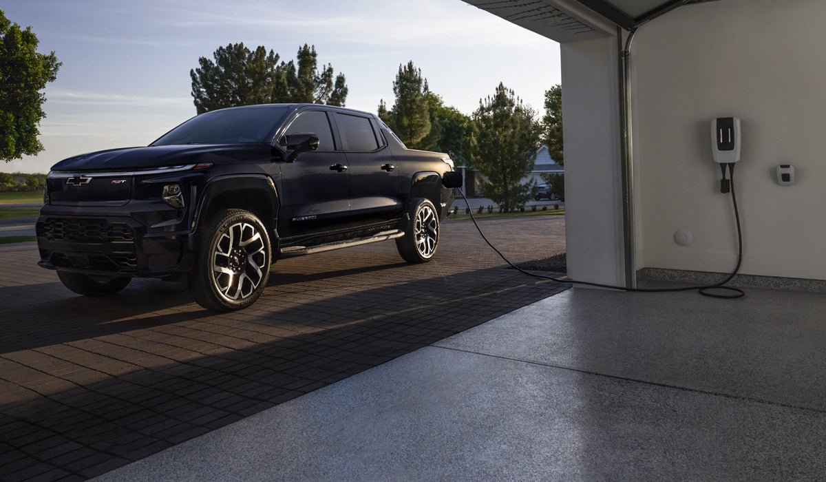 Price Chevrolet in Pleasanton TX